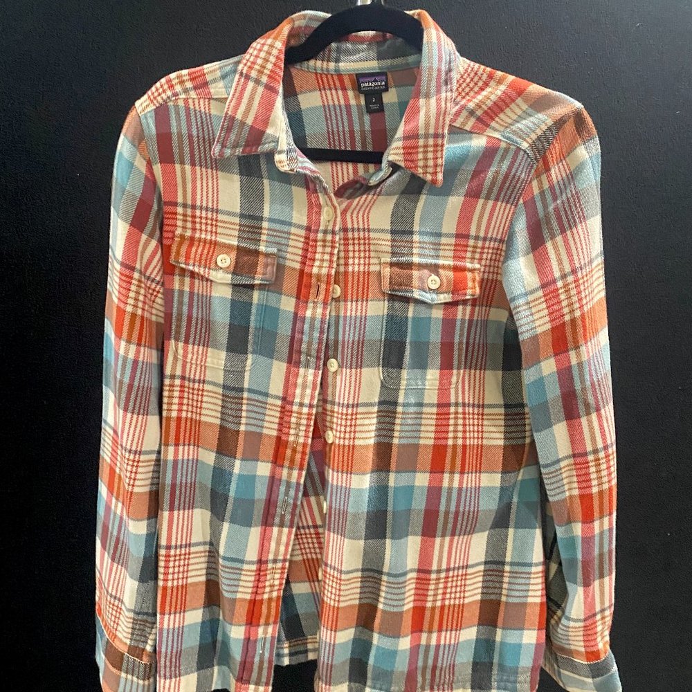 Patagonia Long-Sleeve Midweight Fjord Flannel Shirt